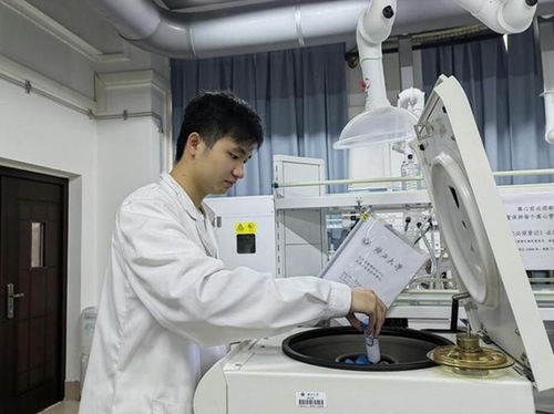 廣西大學本科生團隊創新研制產品 助力電力電纜行業發展