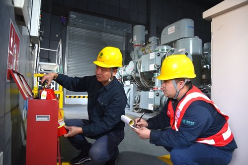 國網(wǎng)福清市供電公司 變電站消防特巡除隱患防未 燃